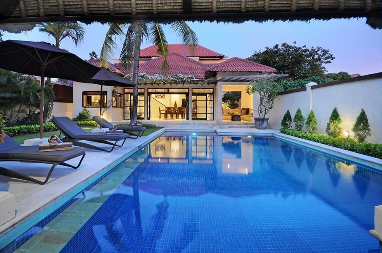 Villa Seminyak William Buitenkant foto