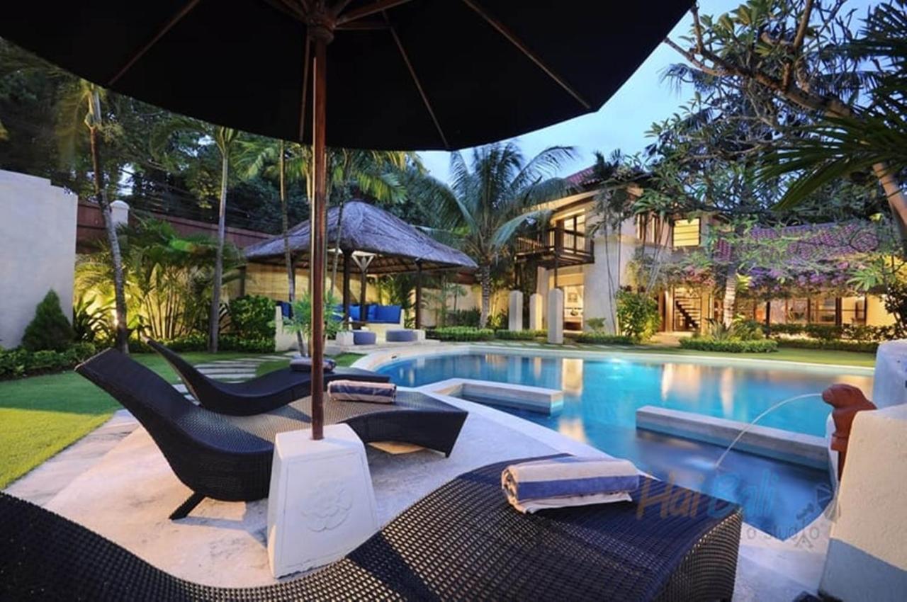 Villa Seminyak William Buitenkant foto