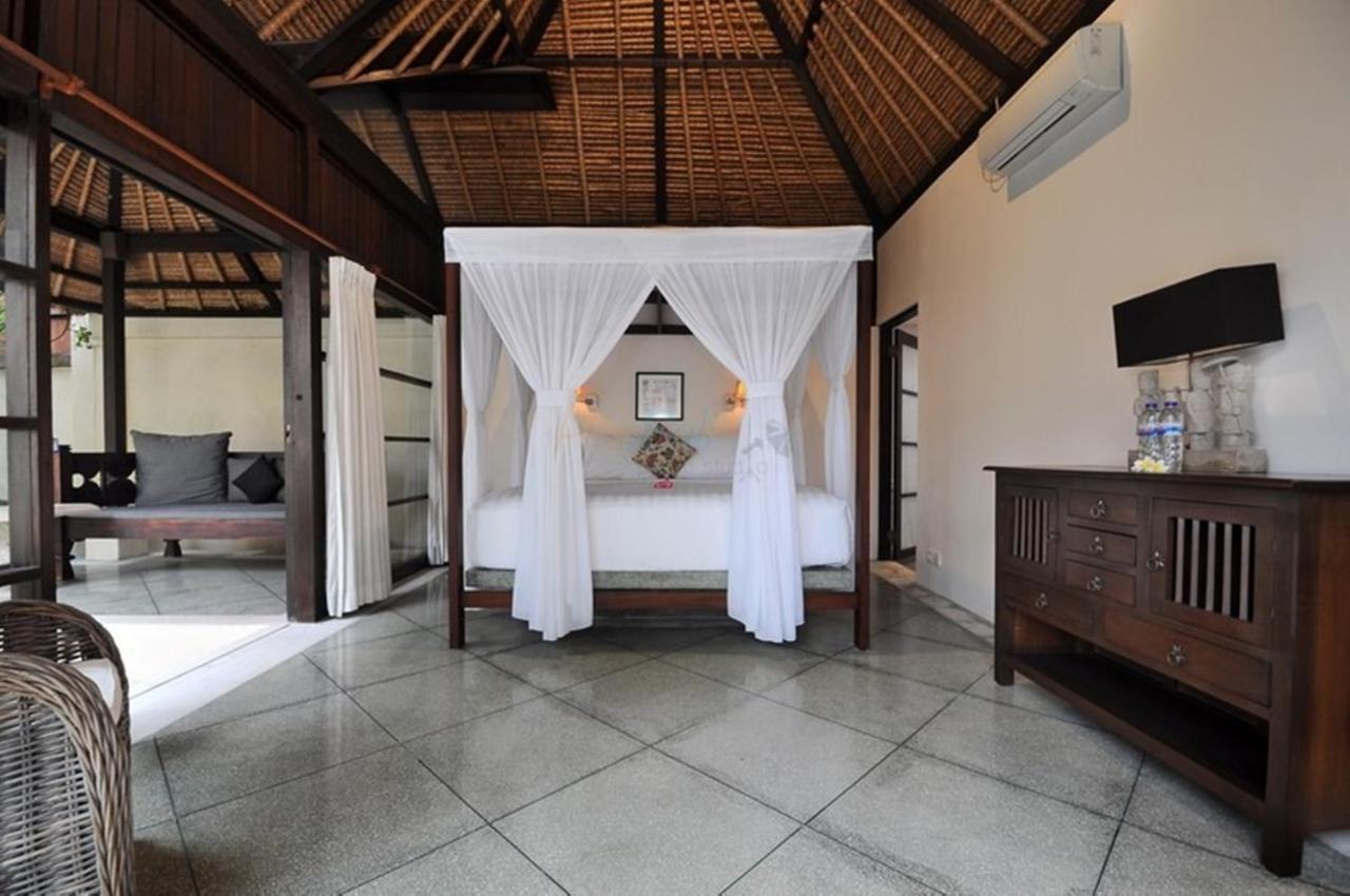 Villa Seminyak William Buitenkant foto