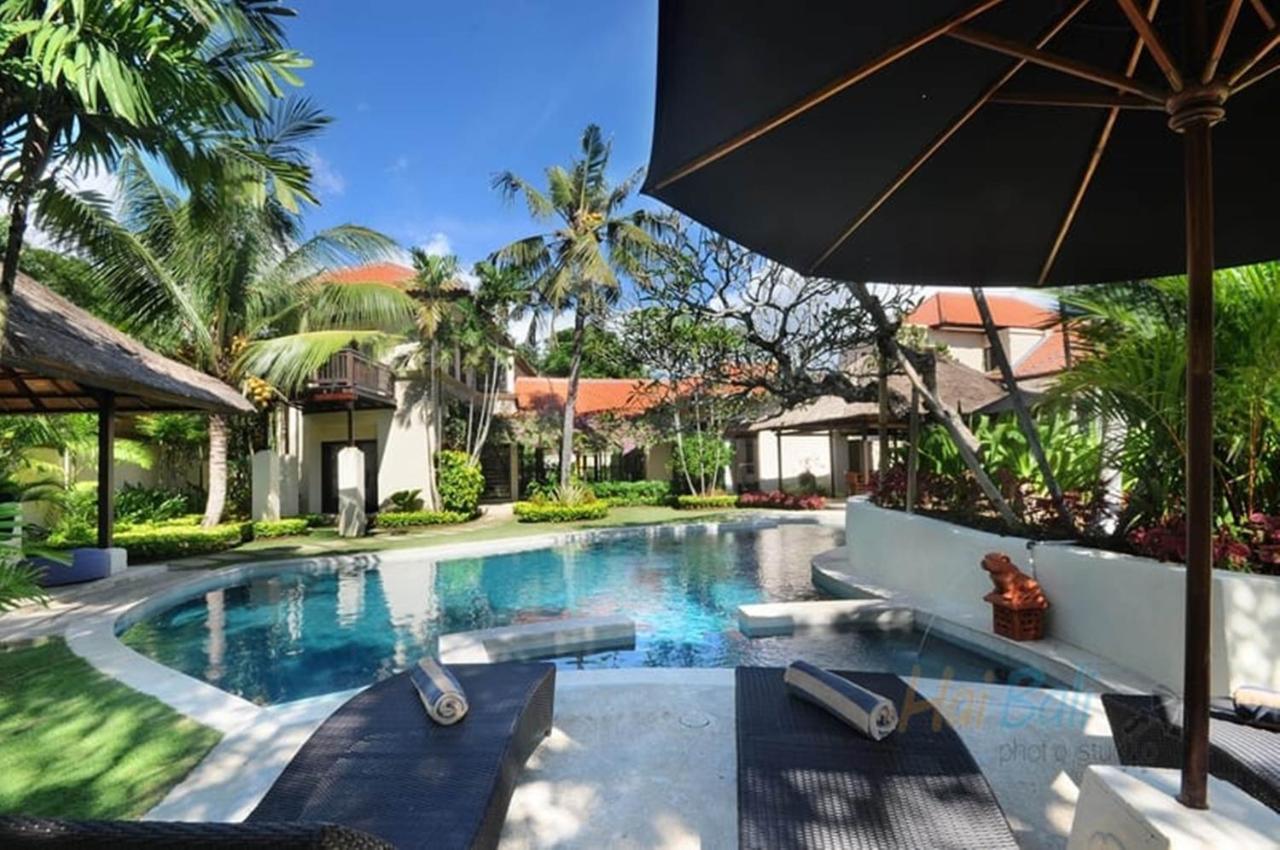 Villa Seminyak William Buitenkant foto