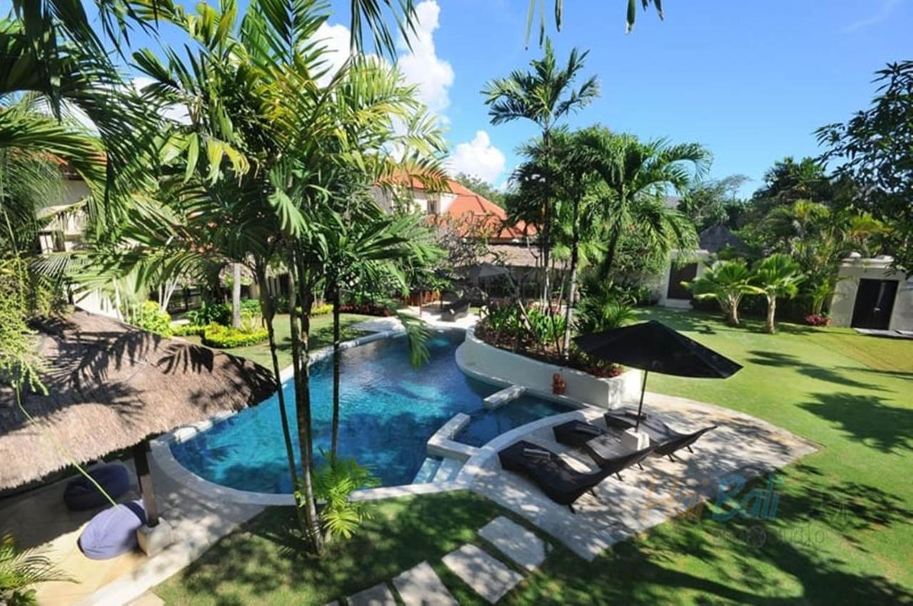 Villa Seminyak William Buitenkant foto